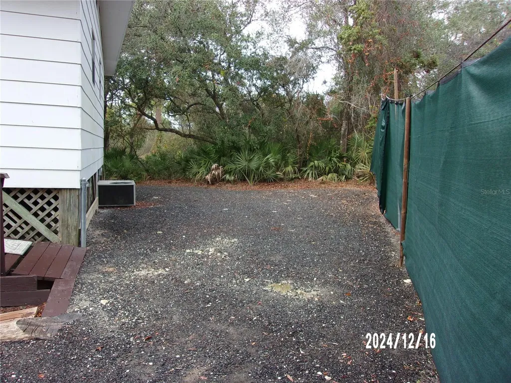 17935 SE 10th Place Silver Springs FL 34488