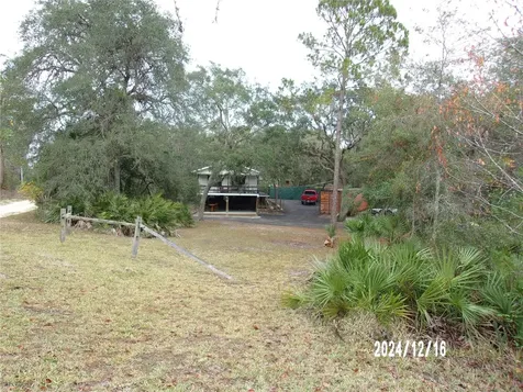 17935 SE 10th Place Silver Springs FL 34488