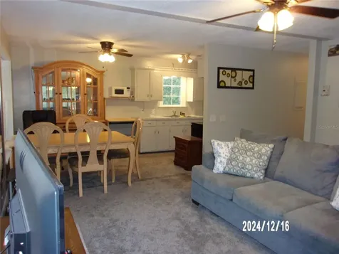 17935 SE 10th Place Silver Springs FL 34488