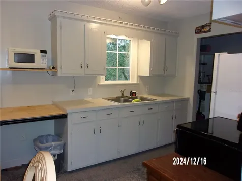17935 SE 10th Place Silver Springs FL 34488
