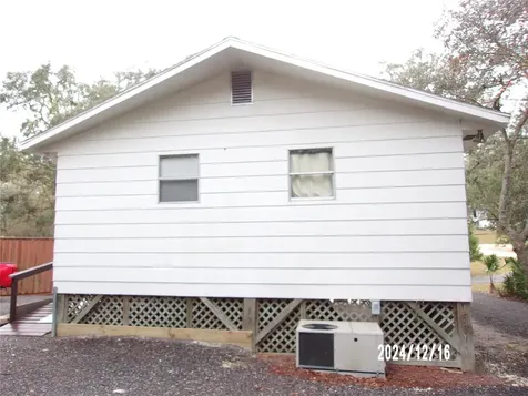 17935 SE 10th Place Silver Springs FL 34488