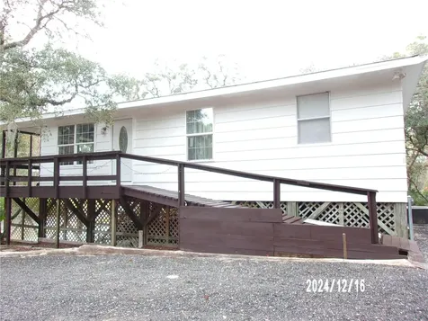 17935 SE 10th Place Silver Springs FL 34488