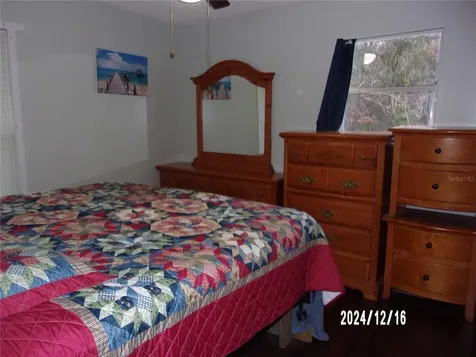 17935 SE 10th Place Silver Springs FL 34488