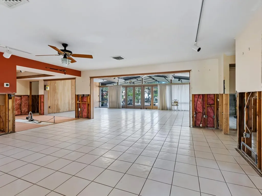 671 Emerald Harbor Drive Longboat Key FL 34228