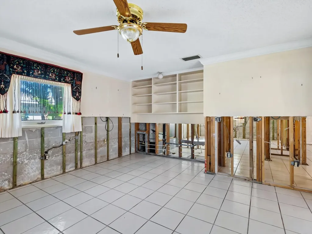 671 Emerald Harbor Drive Longboat Key FL 34228