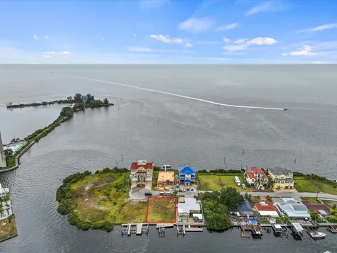 6200 Lonnie Lee Lane Hudson FL 34667