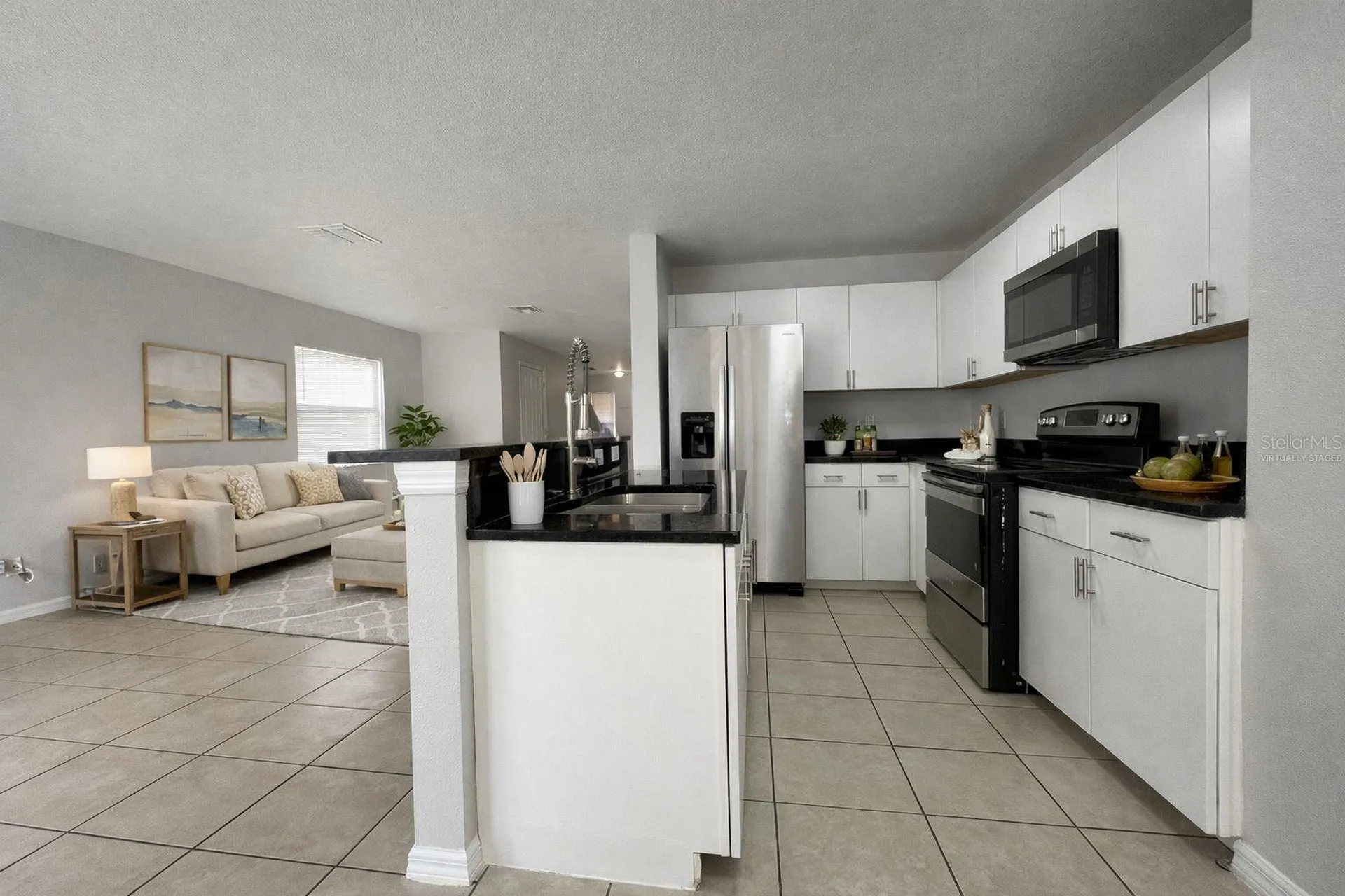 572 Cresting Oak Circle Orlando FL 32824