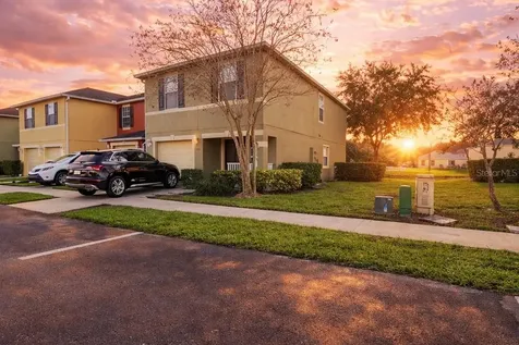 572 Cresting Oak Circle Orlando FL 32824