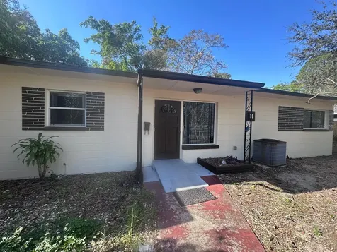 6810 Drive Martin Luther King Jr Street N St Petersburg FL 33702