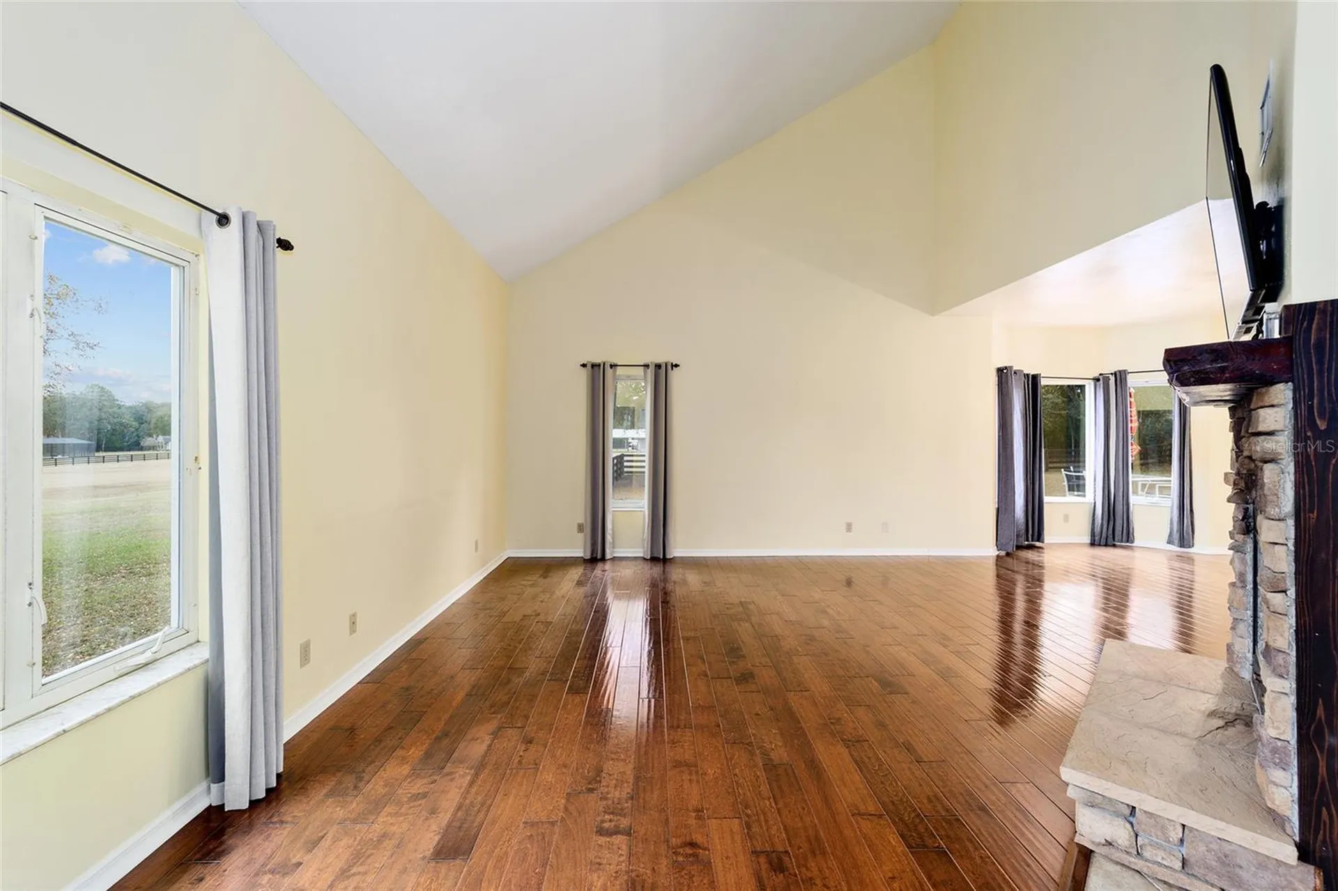 21959 NW 6th Street Dunnellon FL 34431