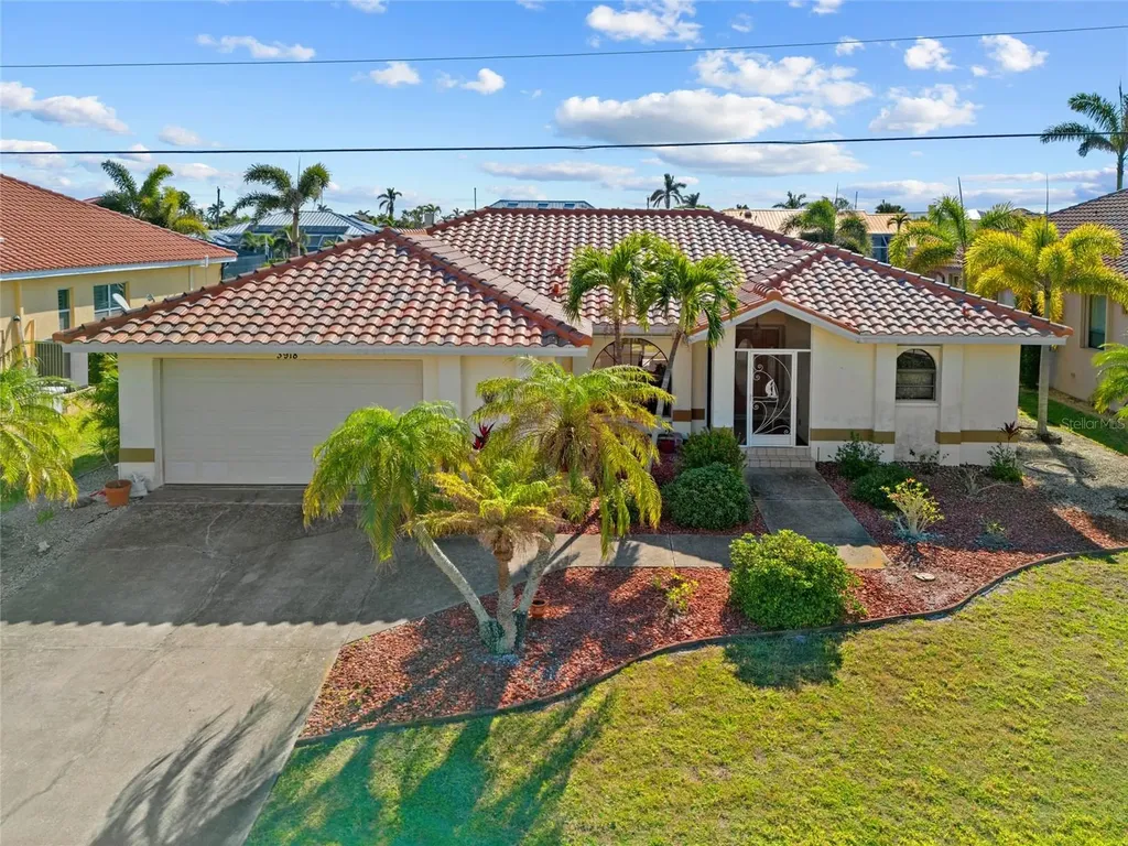 3918 La Costa Island Court Punta Gorda FL 33950