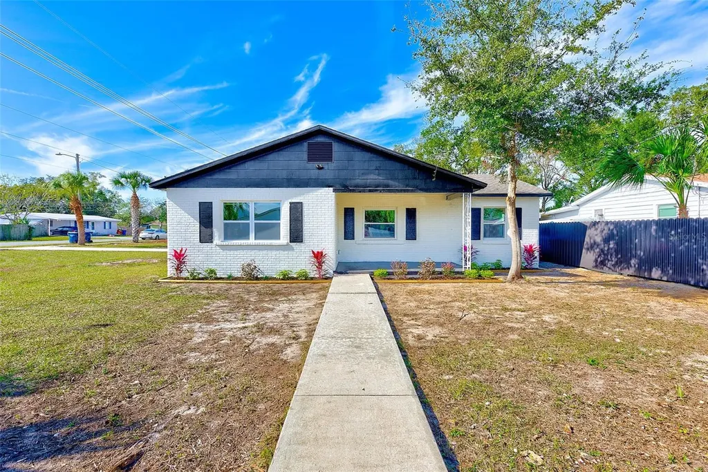 3704 N 55th Street Tampa FL 33619