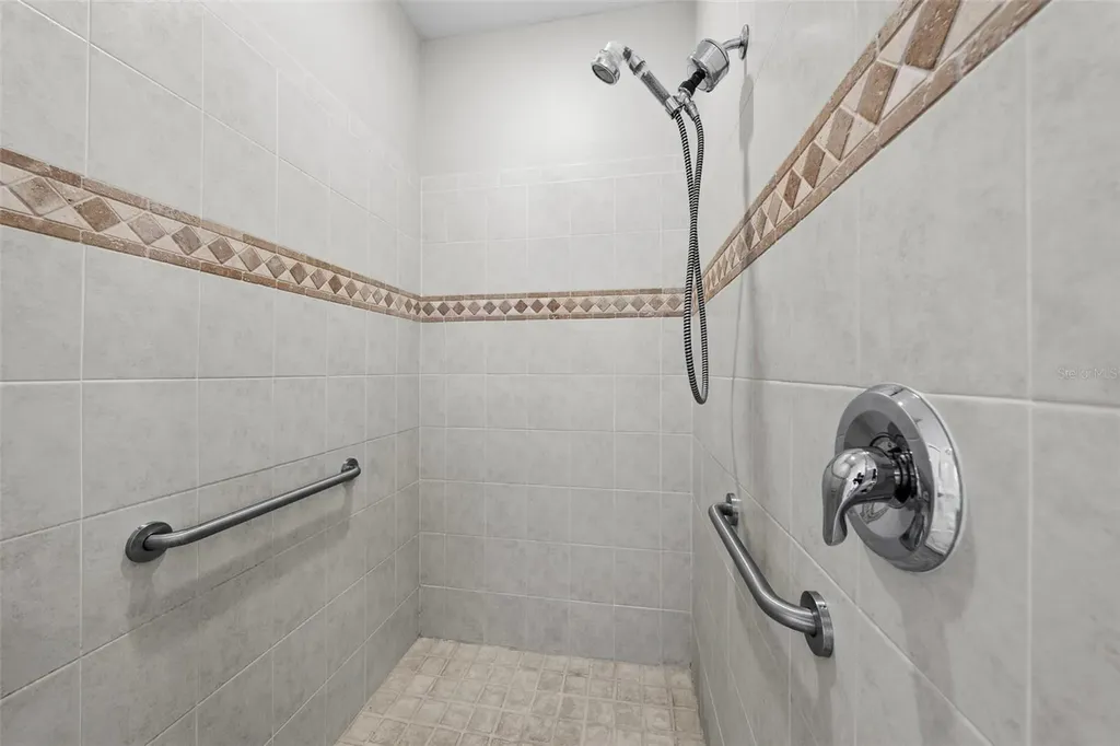1743 Pinyon Pine Drive Sarasota FL 34240