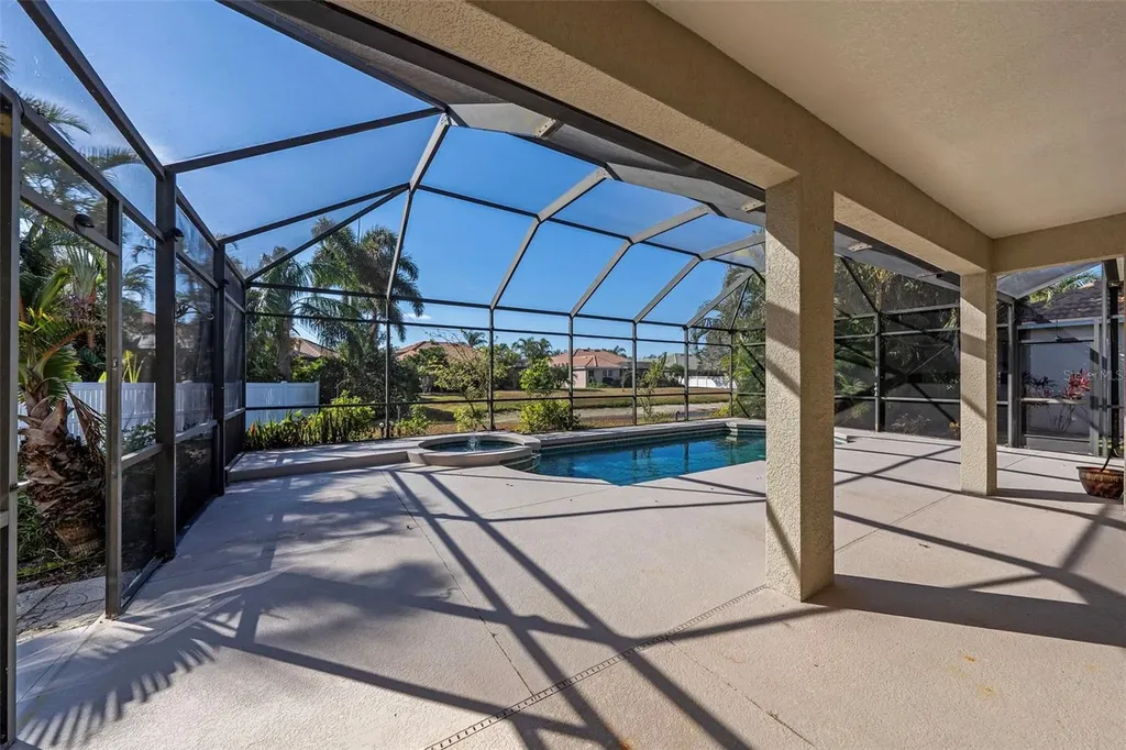 1743 Pinyon Pine Drive Sarasota FL 34240
