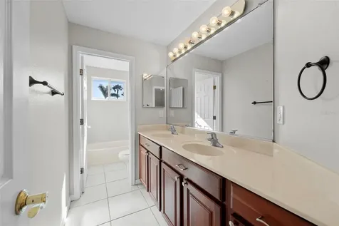 1743 Pinyon Pine Drive Sarasota FL 34240