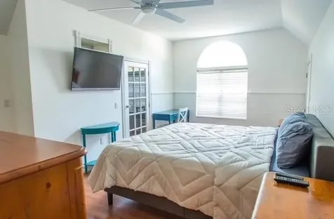 5311 Creek Drive Sarasota FL 34231