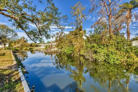 2961 Homasassa Road Sarasota FL 34239