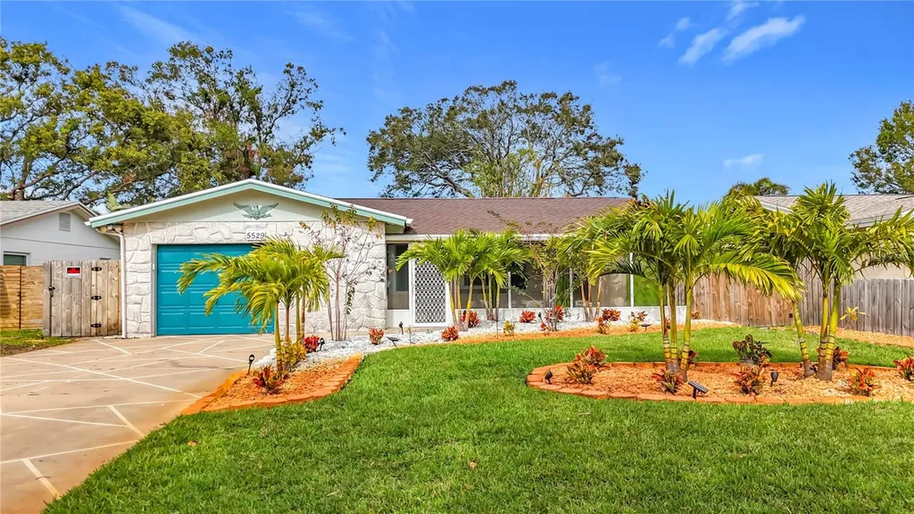 5529 11th Avenue N St Petersburg FL 33710