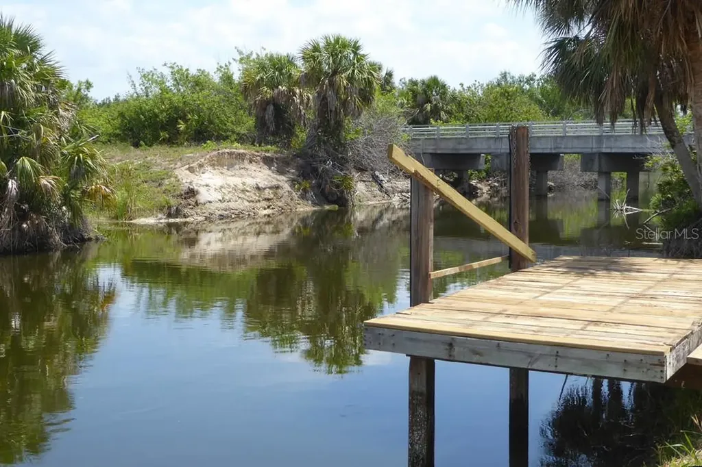 328 Baytree Drive Rotonda West FL 33947