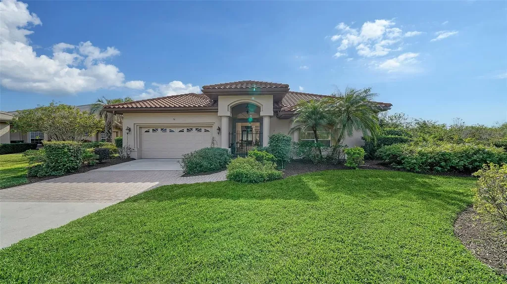 7851 Allen Robertson Place Sarasota FL 34240