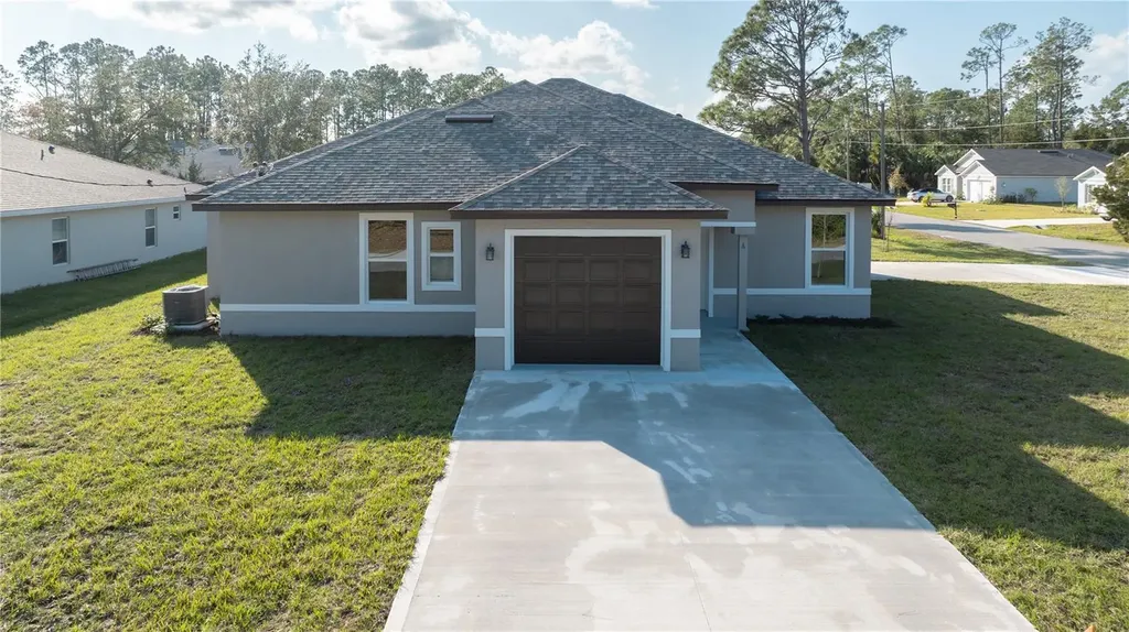 2 Rainbow Lane Palm Coast FL 32164