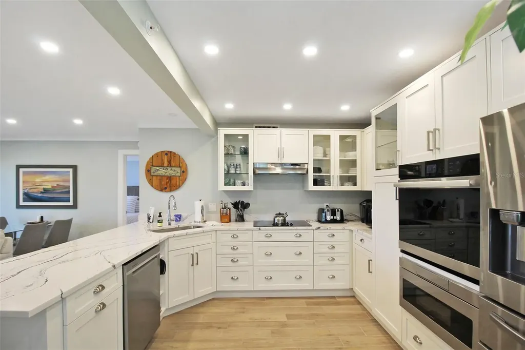 1335 Siesta Bayside Drive Sarasota FL 34242