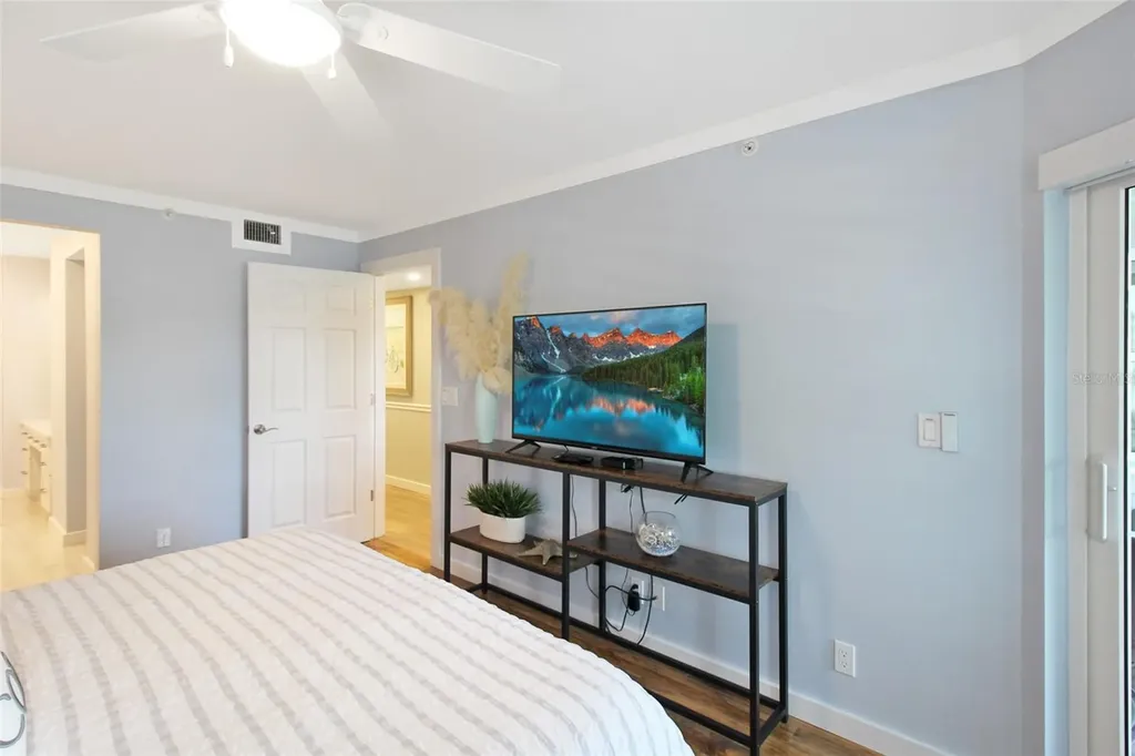 1335 Siesta Bayside Drive Sarasota FL 34242