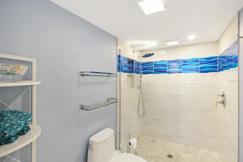 1335 Siesta Bayside Drive Sarasota FL 34242