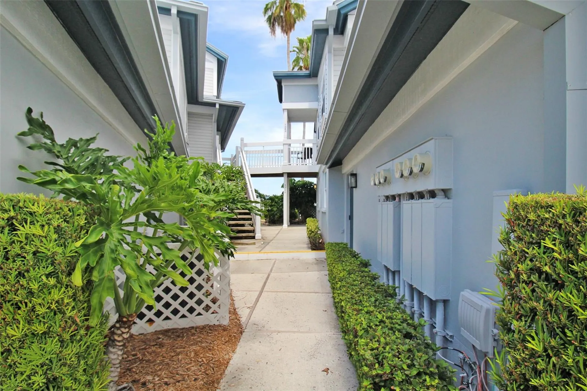 1335 Siesta Bayside Drive Sarasota FL 34242