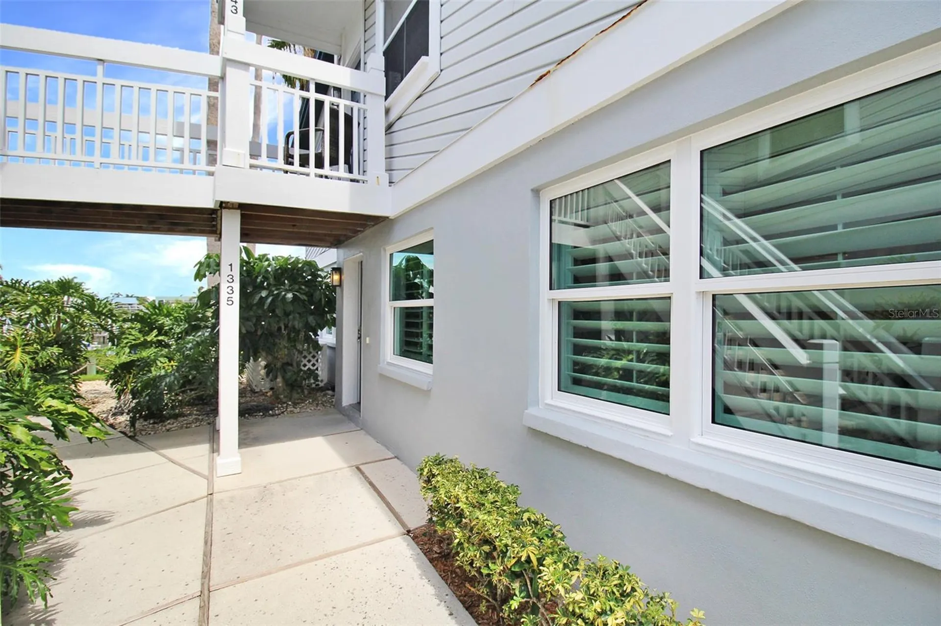 1335 Siesta Bayside Drive Sarasota FL 34242