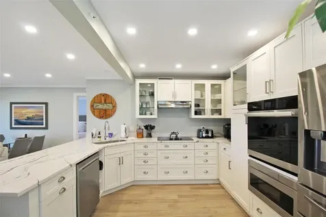 1335 Siesta Bayside Drive Sarasota FL 34242