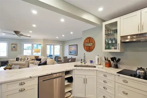 1335 Siesta Bayside Drive Sarasota FL 34242