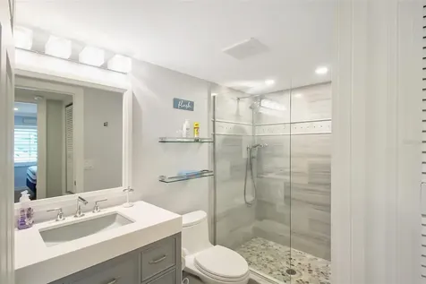 1335 Siesta Bayside Drive Sarasota FL 34242