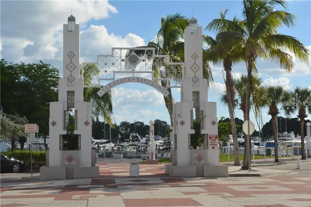 1500 State Street Sarasota FL 34236