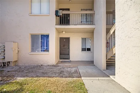 7606 Abbey Lane Tampa FL 33617