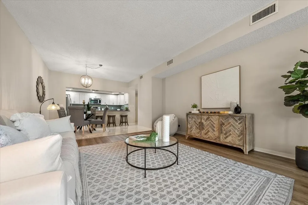 6 Belleview Boulevard Belleair FL 33756