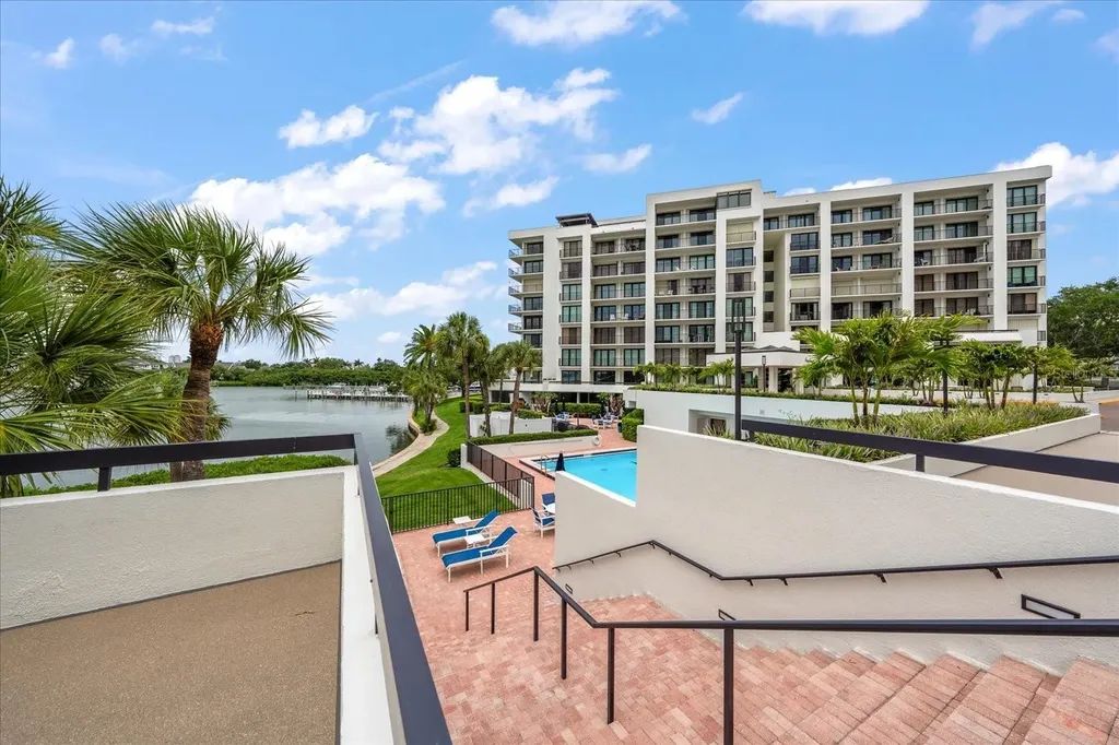 6 Belleview Boulevard Belleair FL 33756