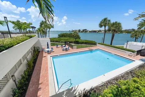 6 Belleview Boulevard Belleair FL 33756