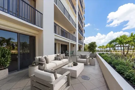 6 Belleview Boulevard Belleair FL 33756