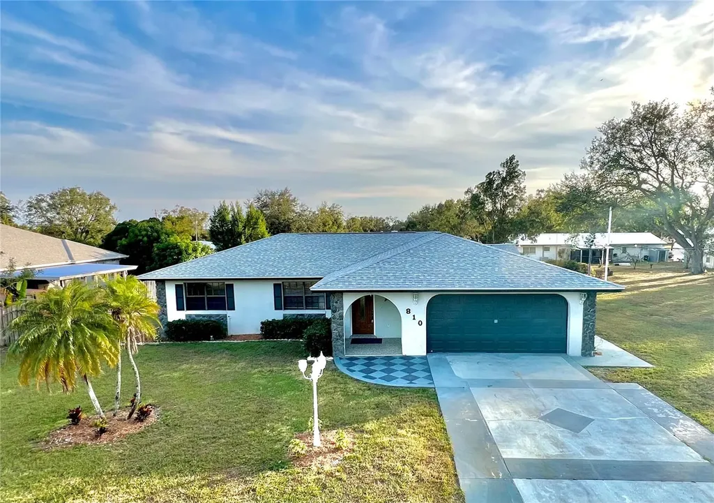 810 Armisted Street Avon Park FL 33825