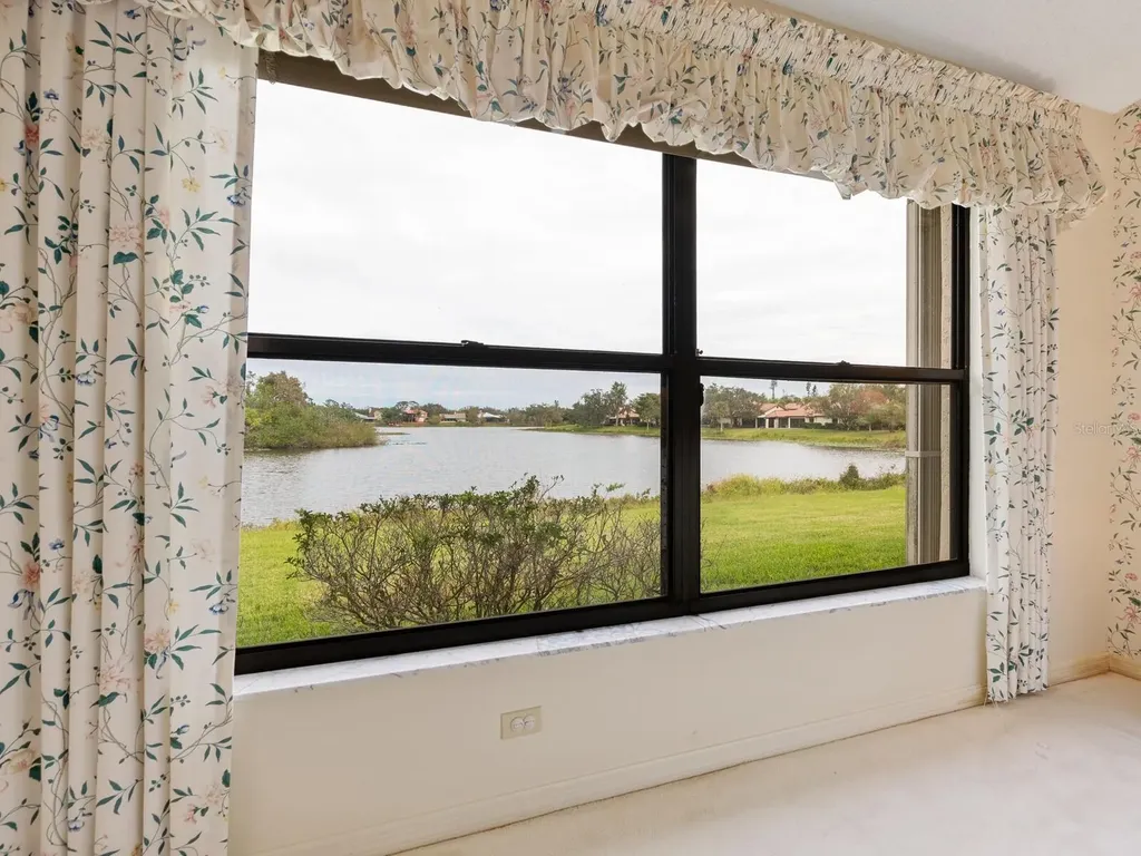 7323 Oak Moss Drive Sarasota FL 34241