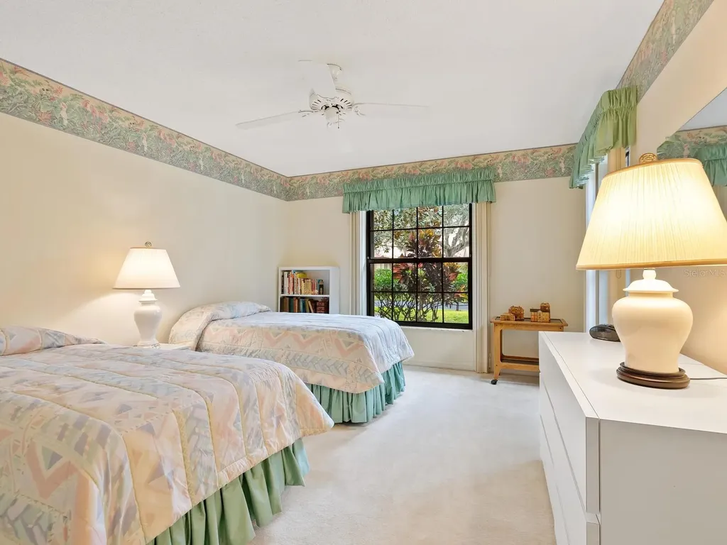 7323 Oak Moss Drive Sarasota FL 34241