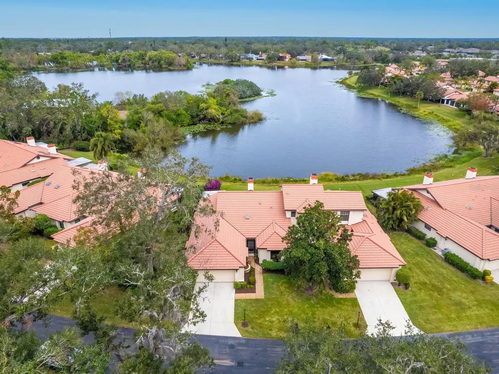 7323 Oak Moss Drive Sarasota FL 34241