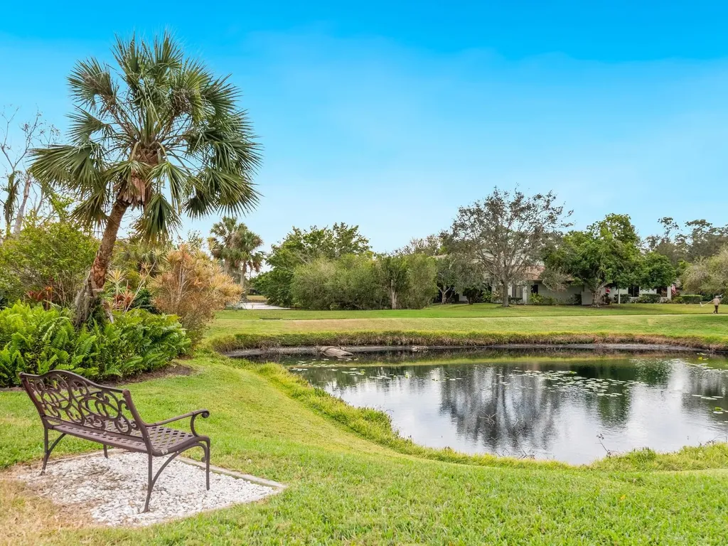 7323 Oak Moss Drive Sarasota FL 34241