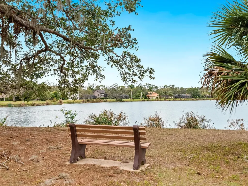 7323 Oak Moss Drive Sarasota FL 34241