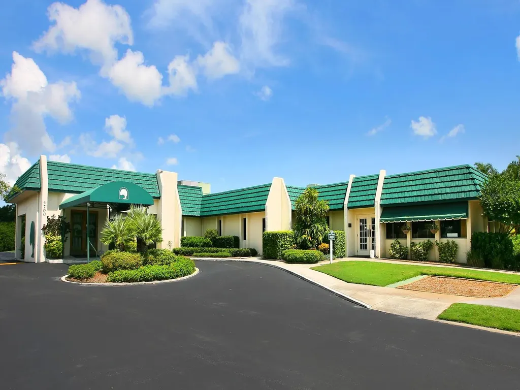 7323 Oak Moss Drive Sarasota FL 34241