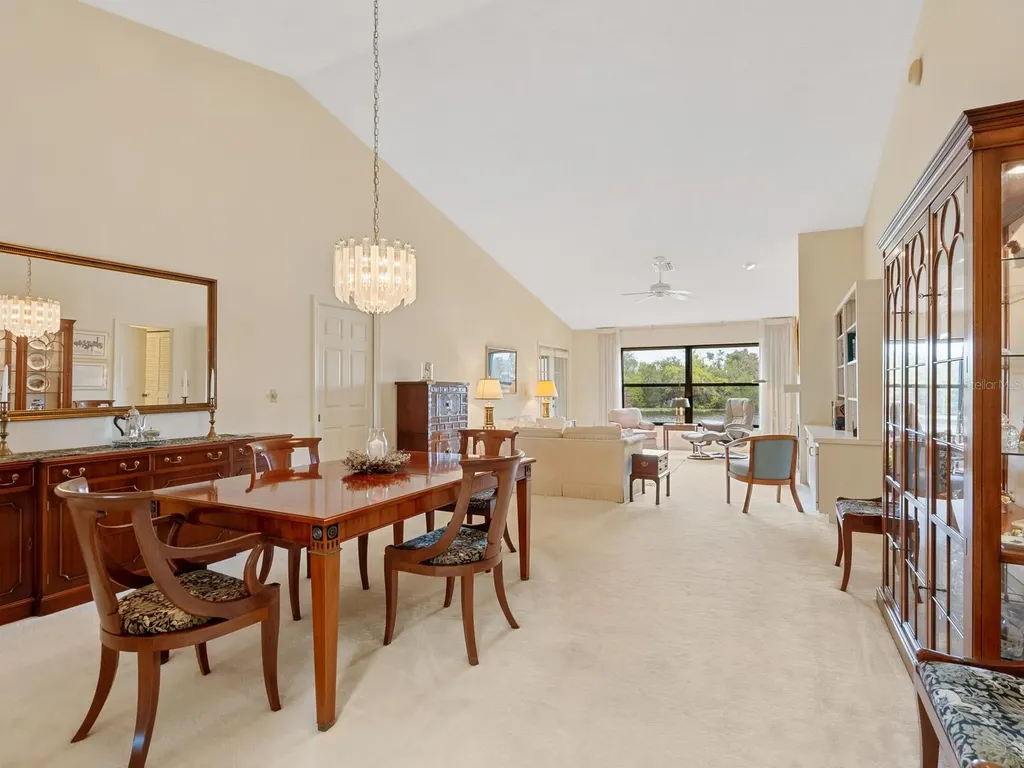 7323 Oak Moss Drive Sarasota FL 34241