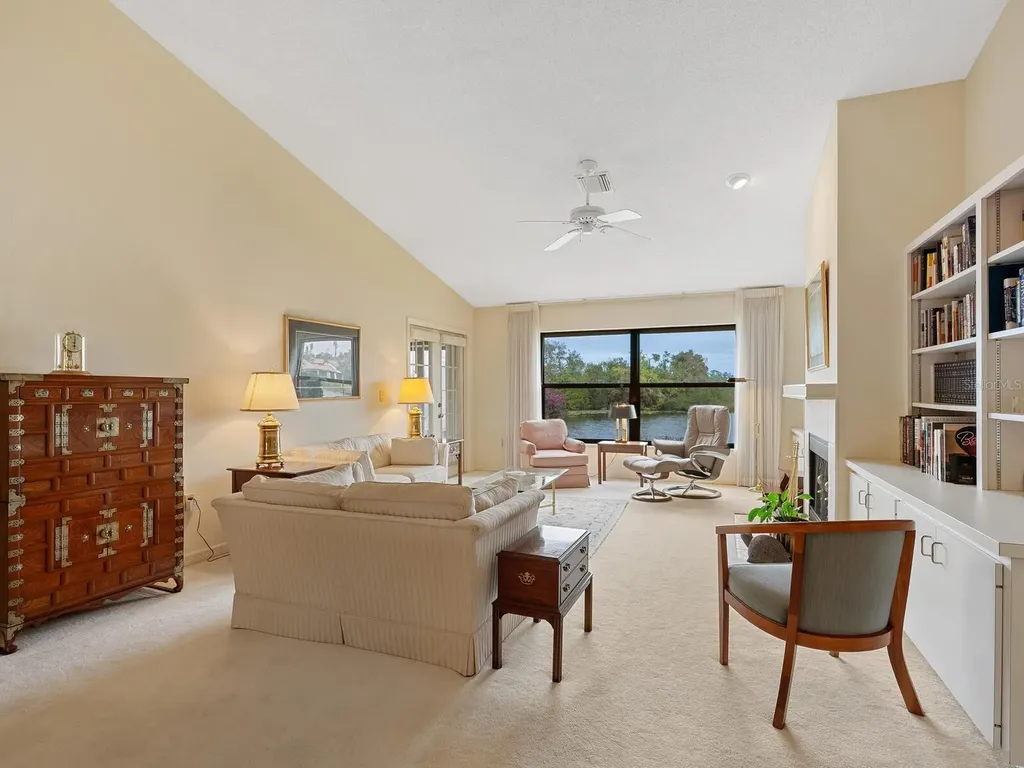 7323 Oak Moss Drive Sarasota FL 34241