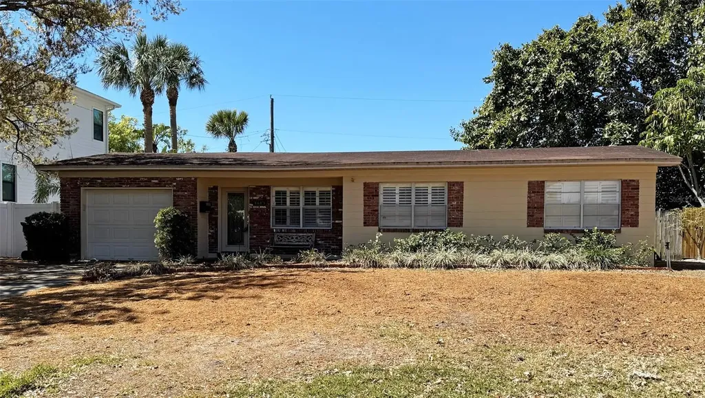 3613 S Omar Avenue Tampa FL 33629