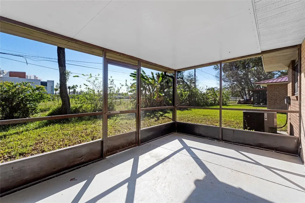 825 Kottle Circle S Daytona Beach FL 32114